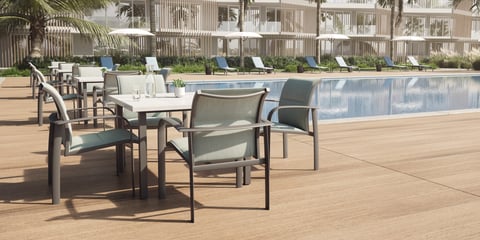 Laguna_Beach_Dining_Enviornment_CMYK_TableEdit